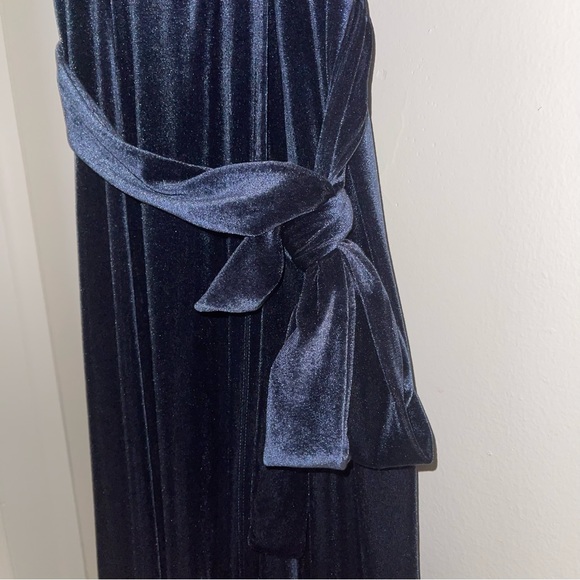 Velvet Wrap Dress - Picture 3 of 4